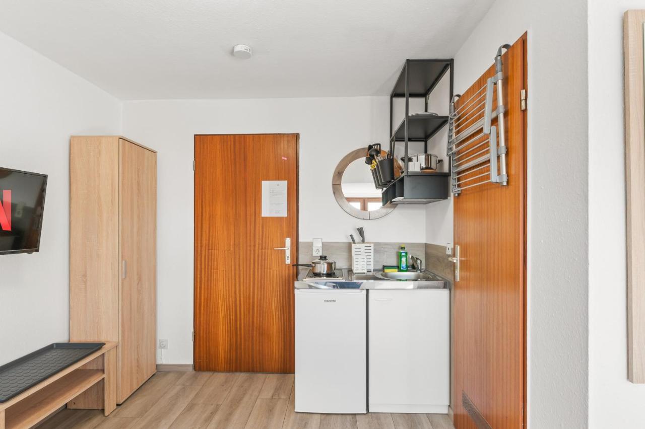 Home2Stay Apartmenthaus Heilbronn City Kitchen Parking Highspeed Wifi Washroom Exterior photo