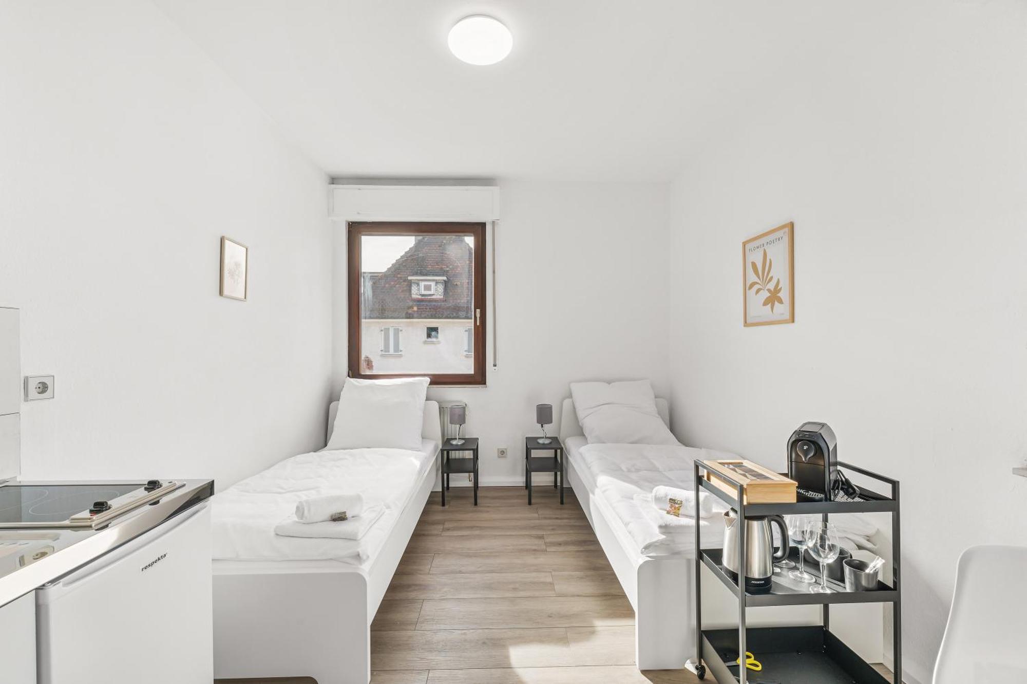 Home2Stay Apartmenthaus Heilbronn City Kitchen Parking Highspeed Wifi Washroom Exterior photo
