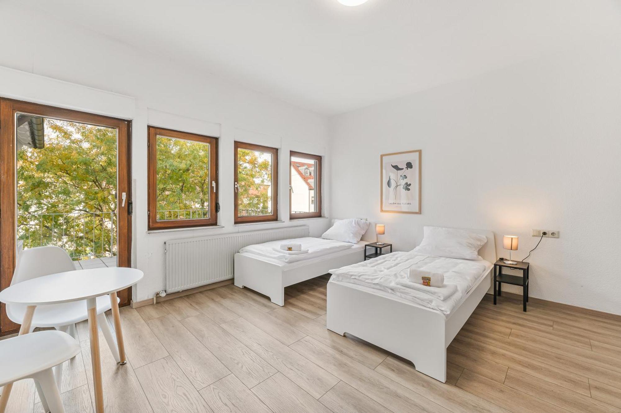 Home2Stay Apartmenthaus Heilbronn City Kitchen Parking Highspeed Wifi Washroom Exterior photo